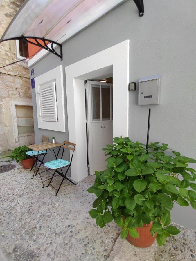 Studio Apartman & Rooms No1 Zadar Zewnętrze zdjęcie