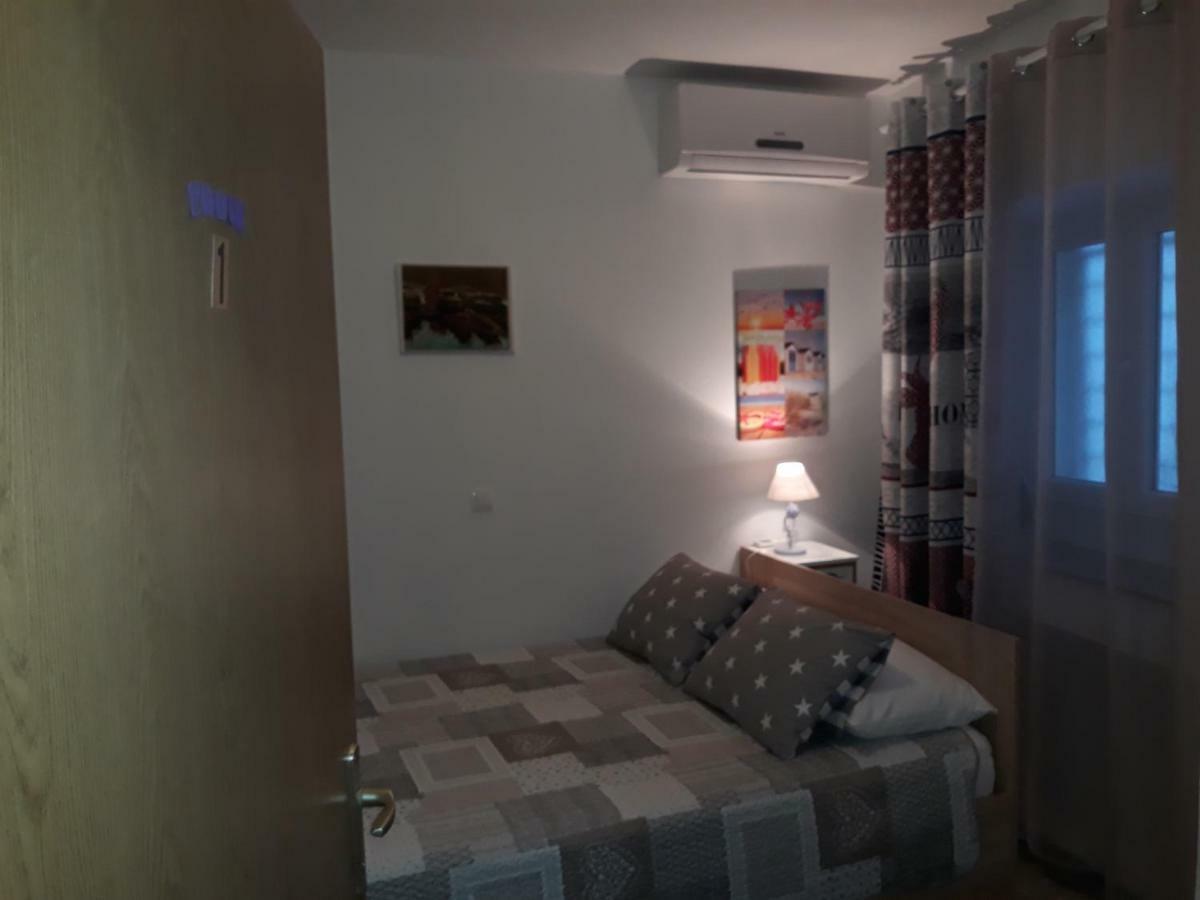 Studio Apartman & Rooms No1 Zadar Zewnętrze zdjęcie